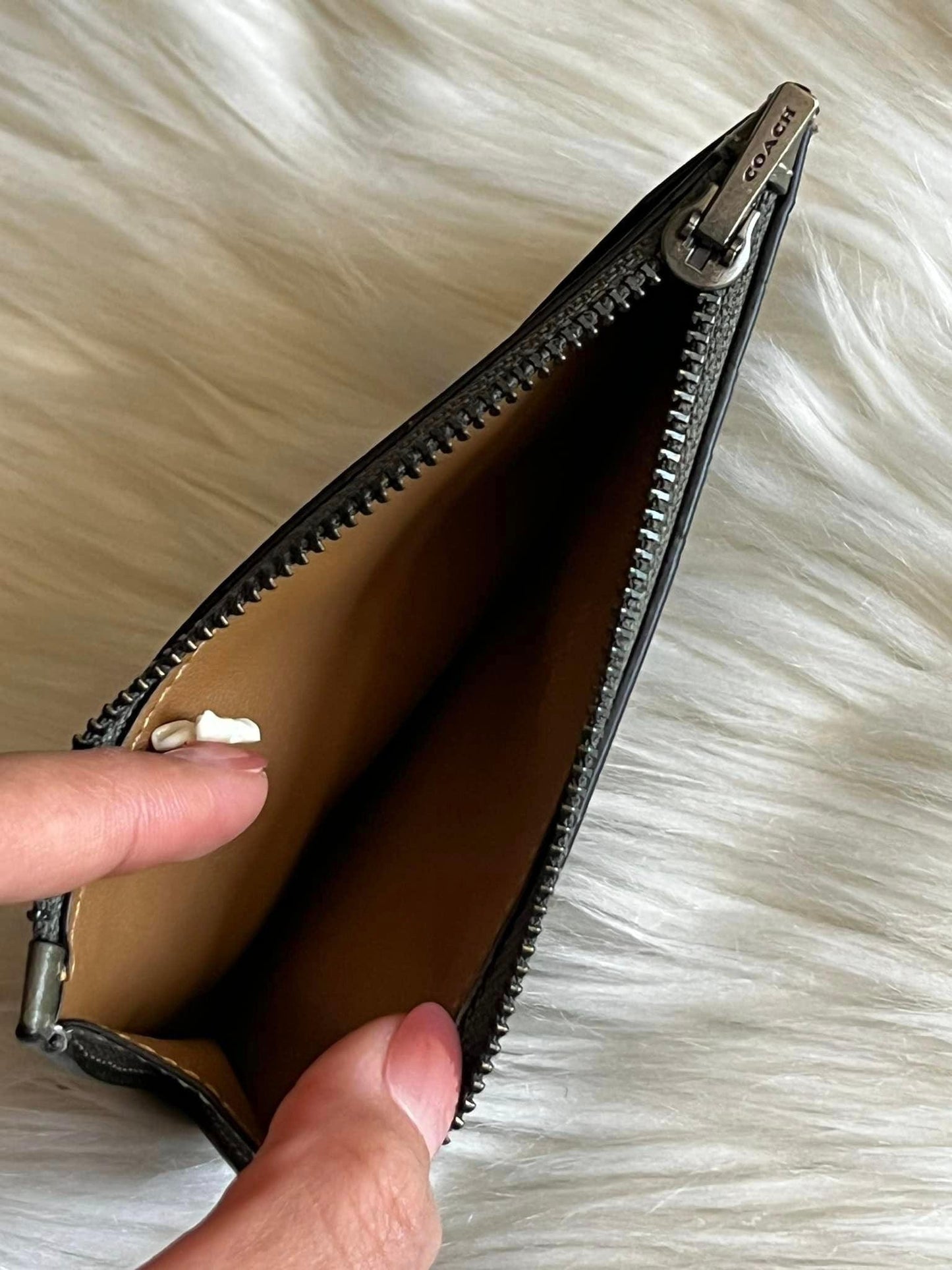 Coach Men’s Zip Card Case with Coach Badge