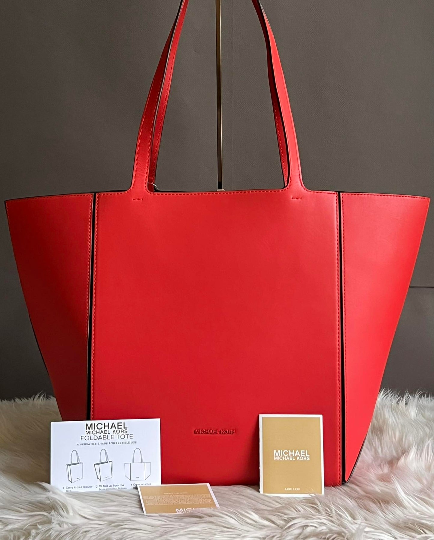 Michael Kors Jordi Large Leather Tote Bag