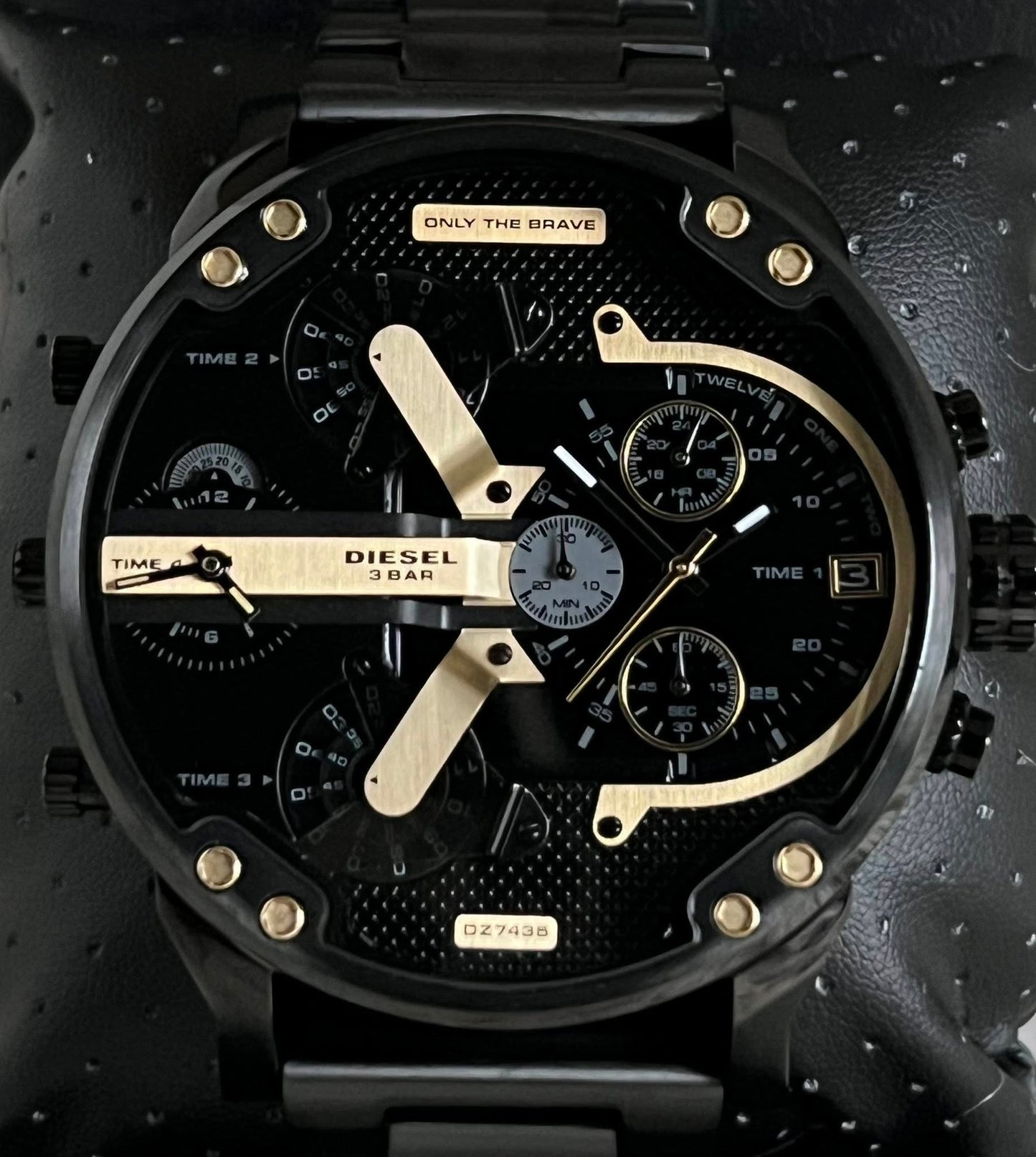 DZ7435 - Diesel Men’s Mr. Daddy 2.0 Chrono Black Dial Leather Watch