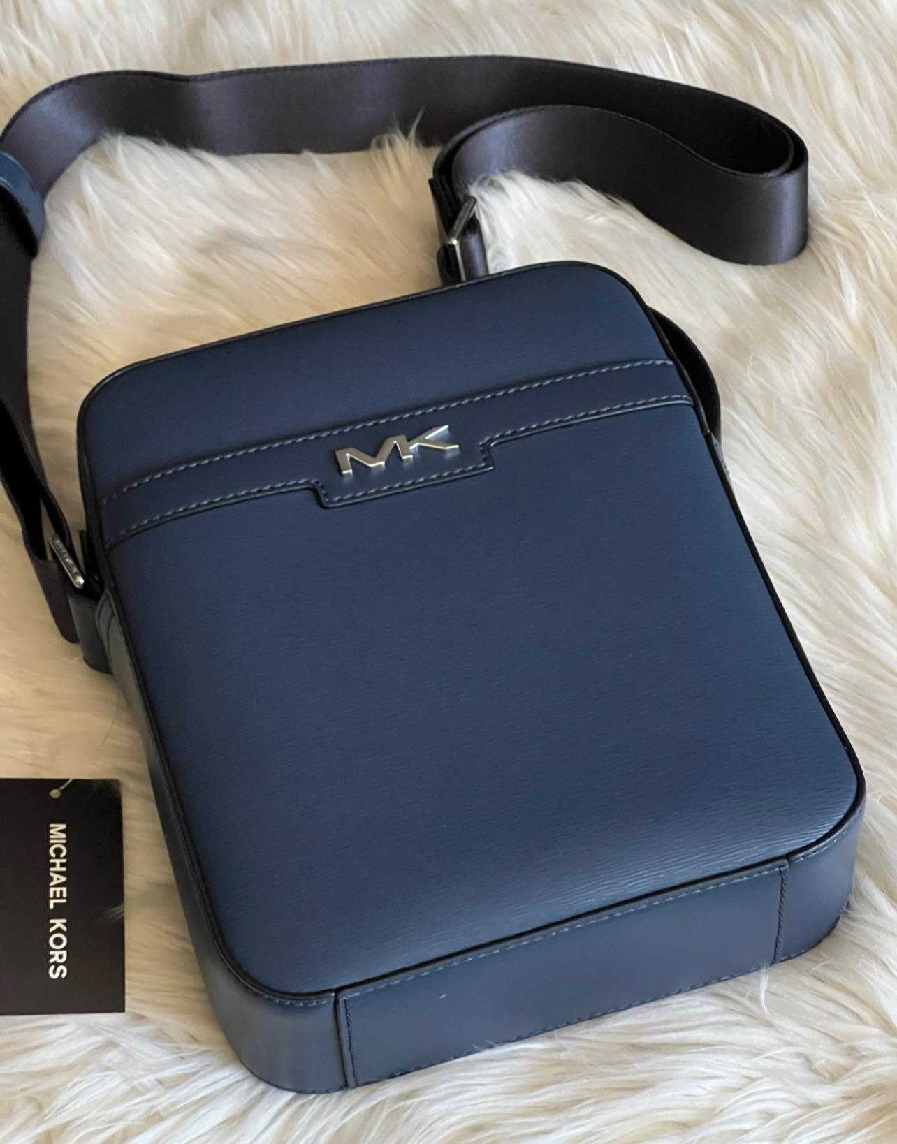 Michael Kors Cooper Flight Bag