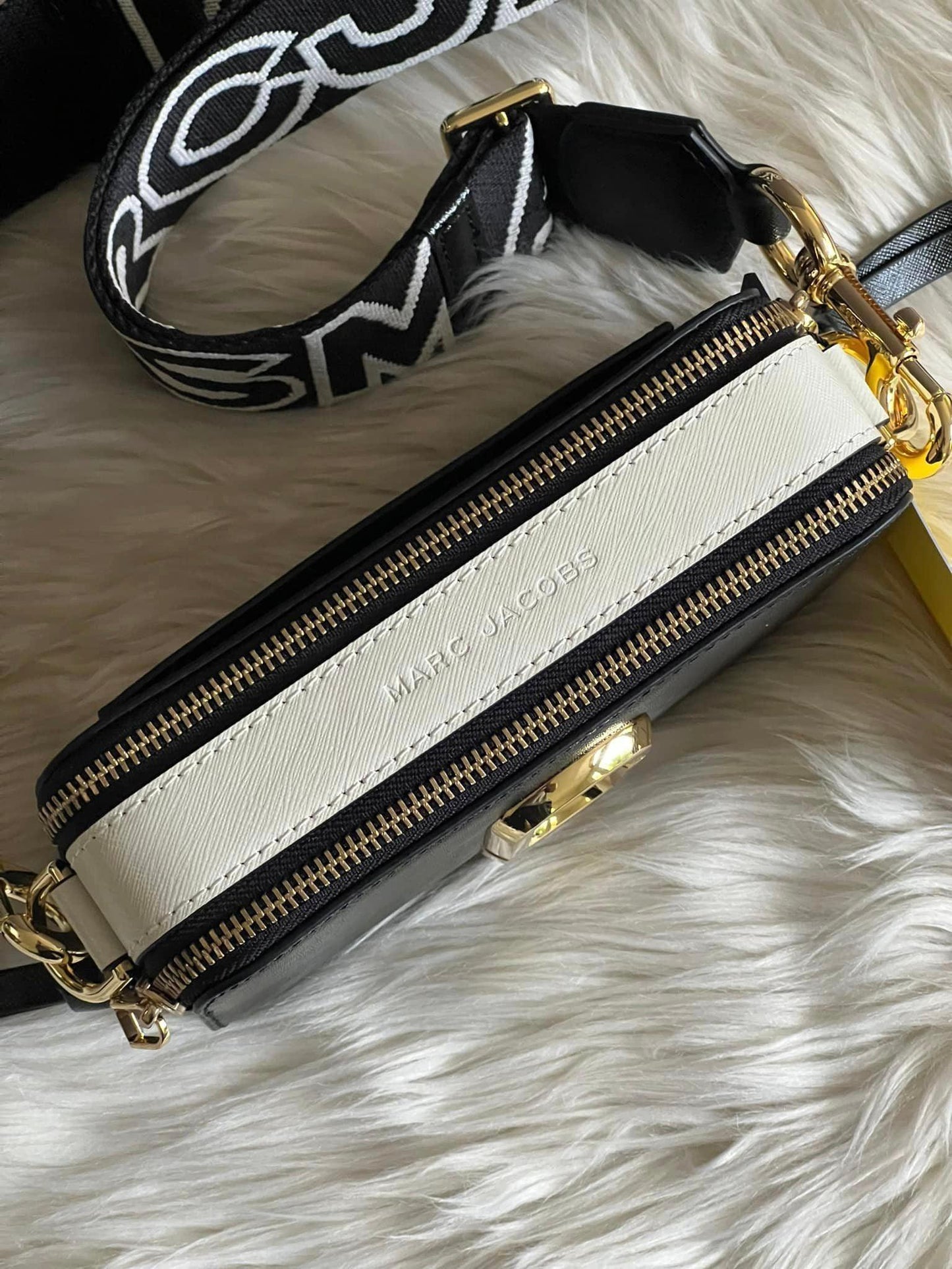 Marc Jacobs The Snapshot