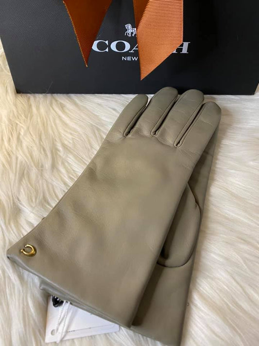 Coach Sculpted Signature Leather Tech Gloves