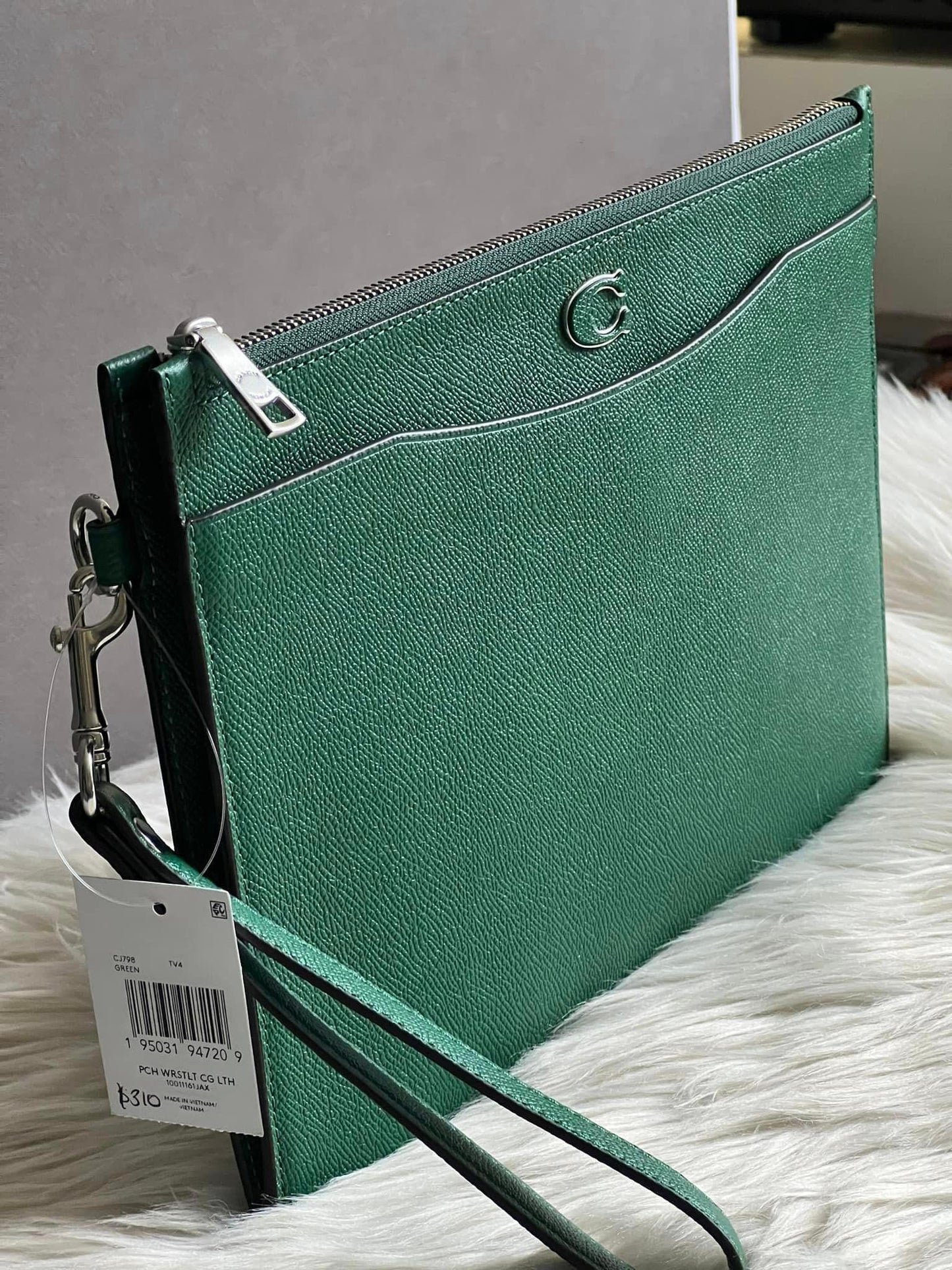 Coach Pouch Wristlet in Crossgrain Leather with Signature Canvas Interior