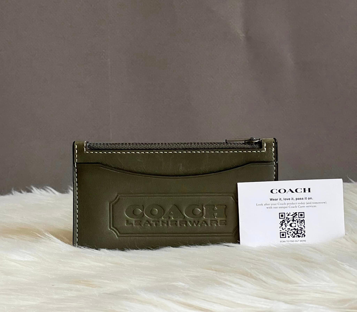 Coach Men’s Zip Card Case with Coach Badge