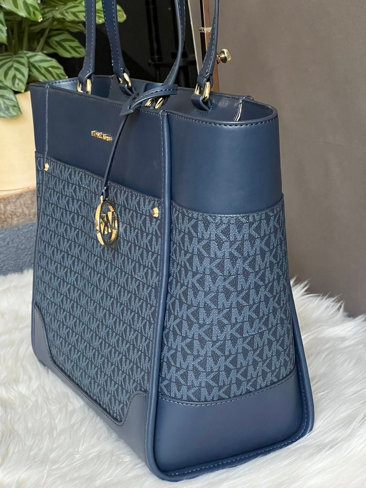 Michael Kors Harrison Large Logo Tote Bag