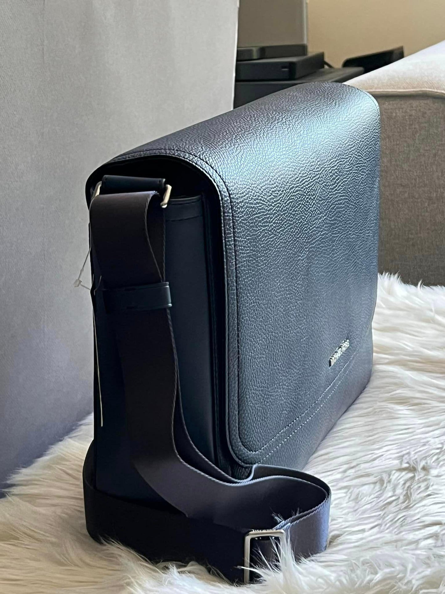 Michael Kors Cooper Messenger Bag