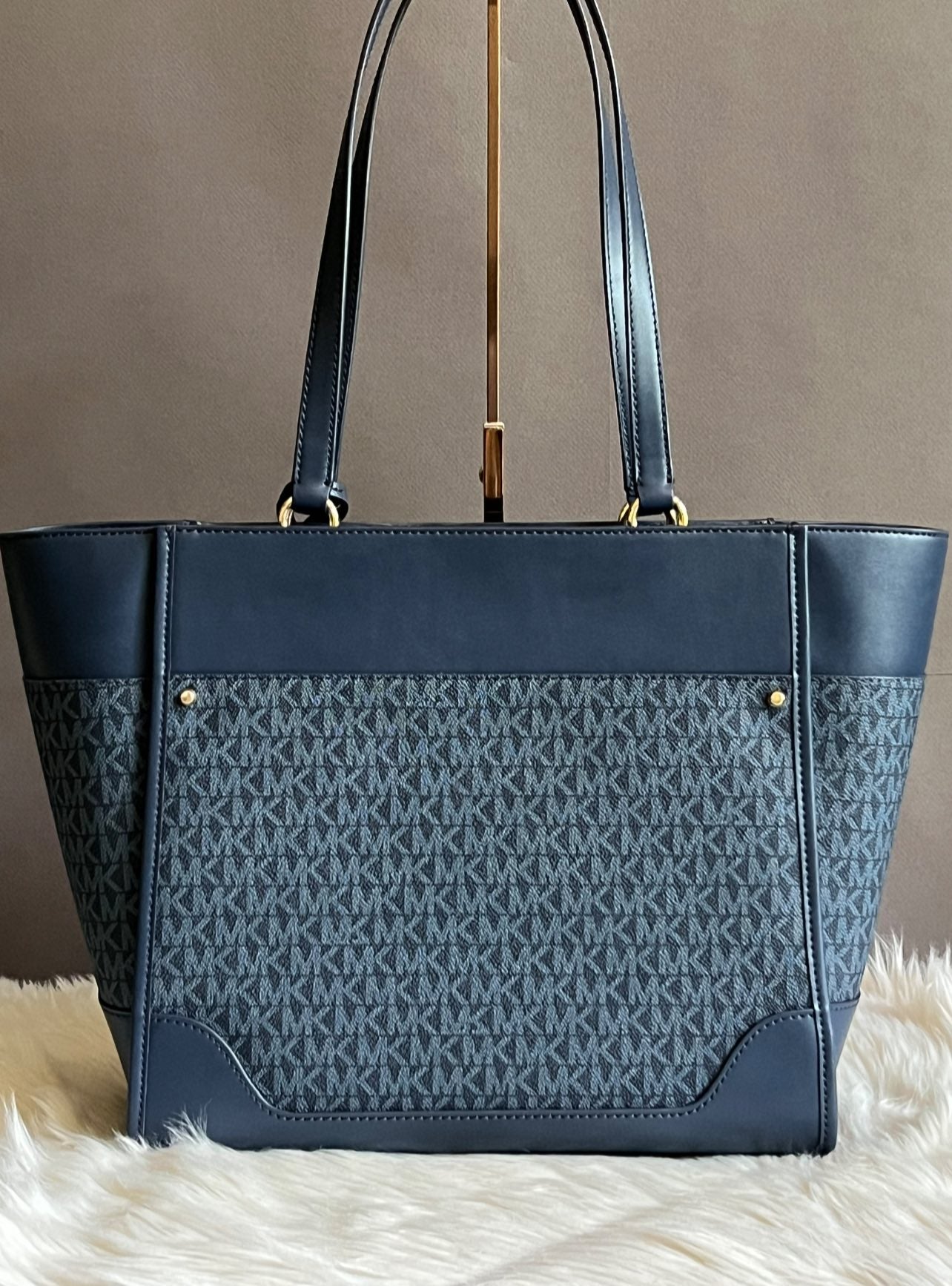 Michael Kors Harrison Large Logo Tote Bag
