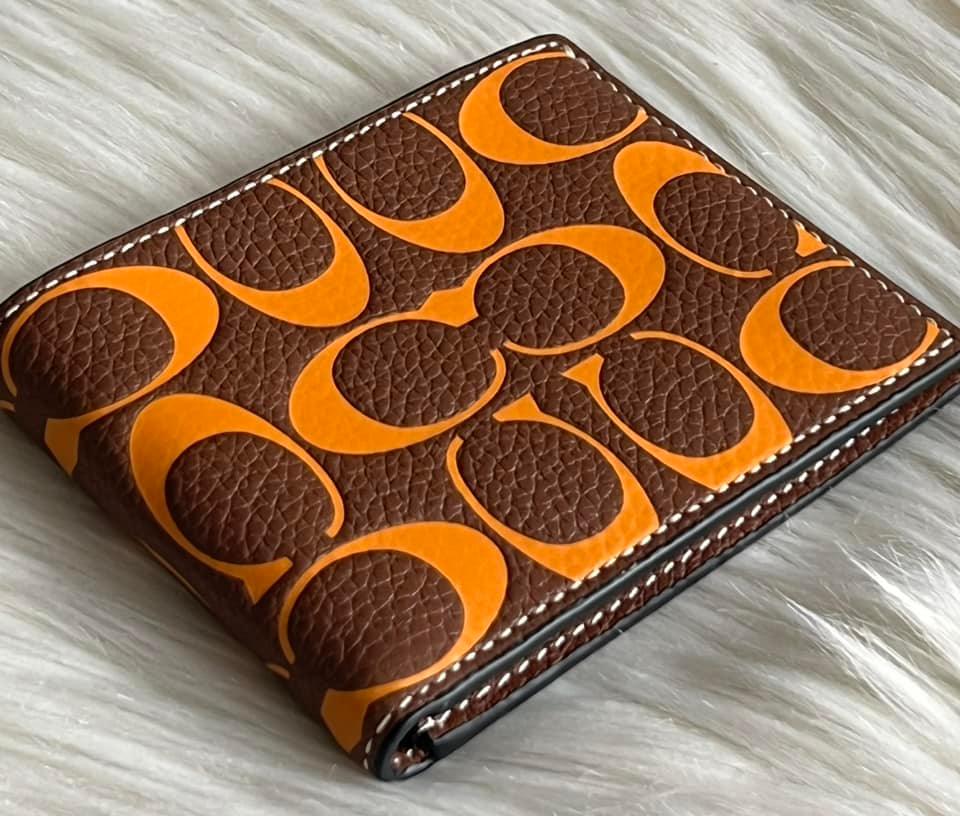 Coach Men’s Slim Billfold Wallet In Signature Leather