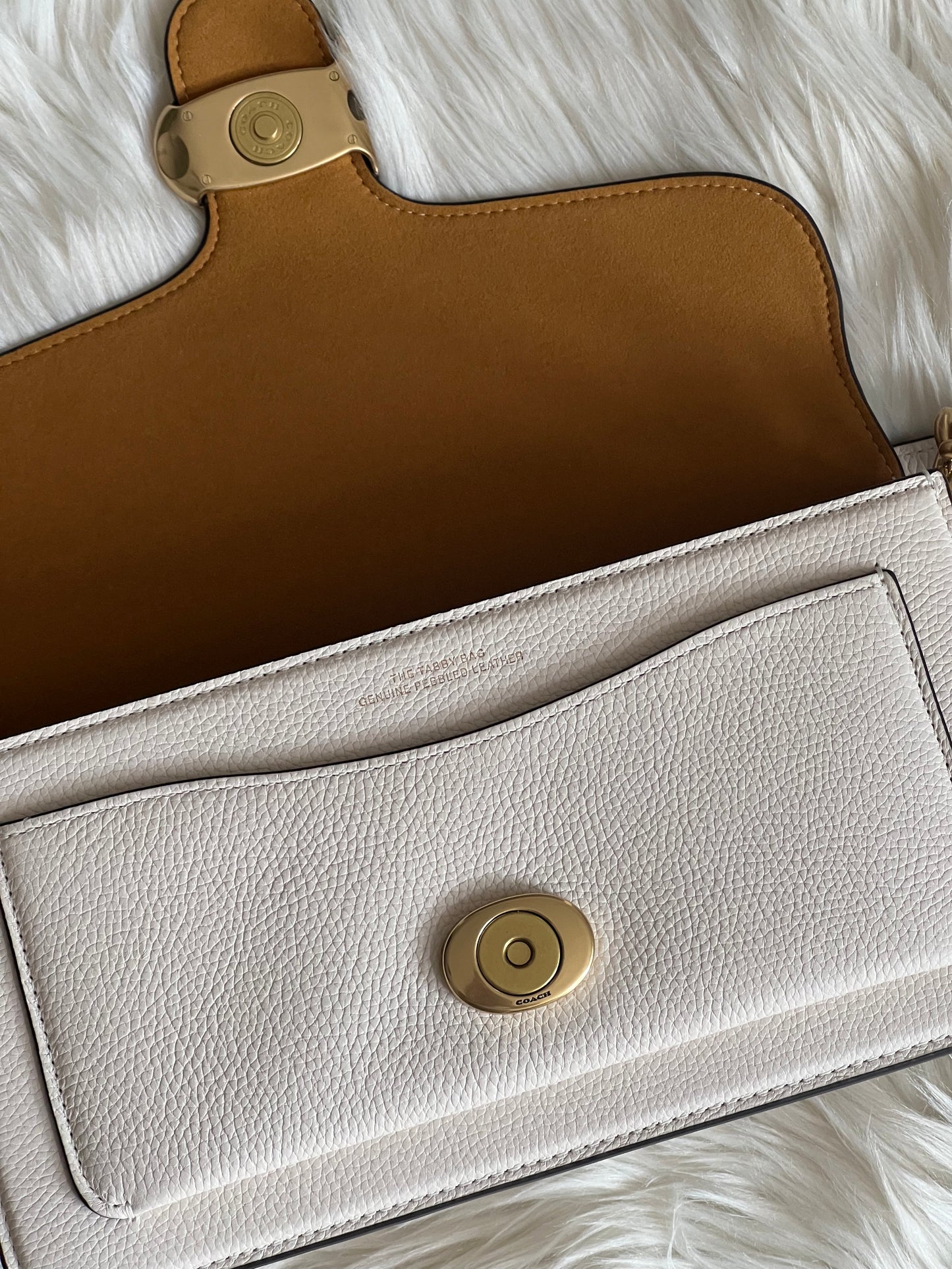 Coach Tabby Shoulder Bag 26