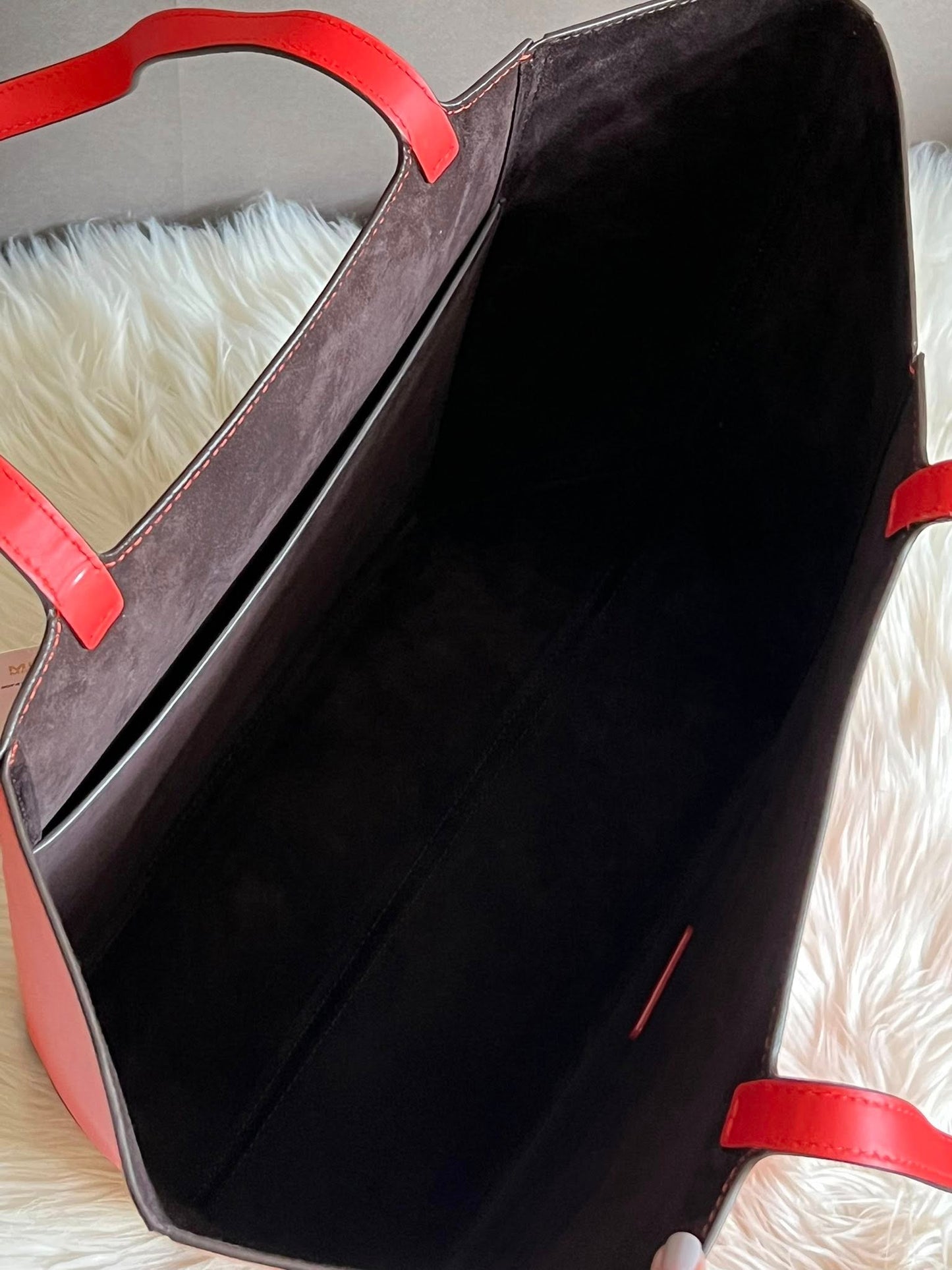 Michael Kors Jordi Large Leather Tote Bag