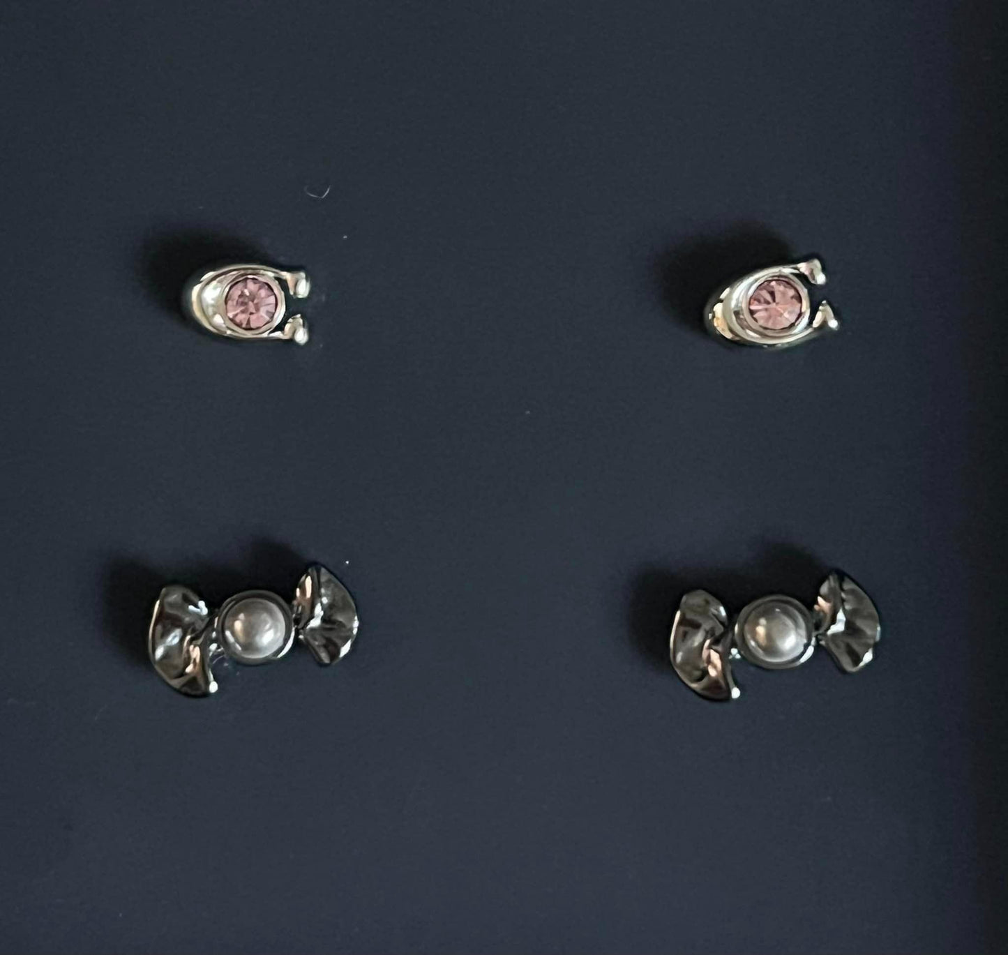 Coach Candy And Bow Stud Earrings Set