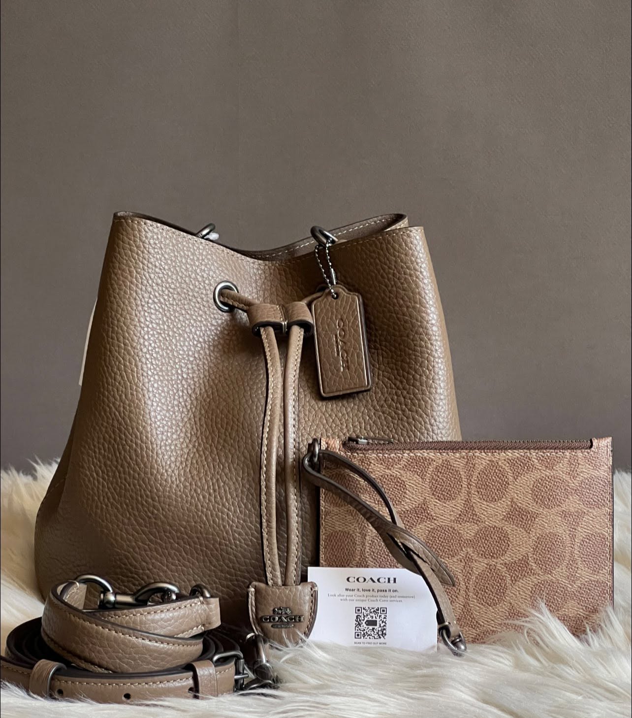 Coach Rowan Bucket Bag