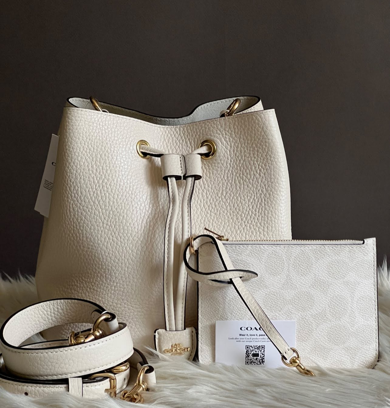 Coach Rowan Bucket Bag