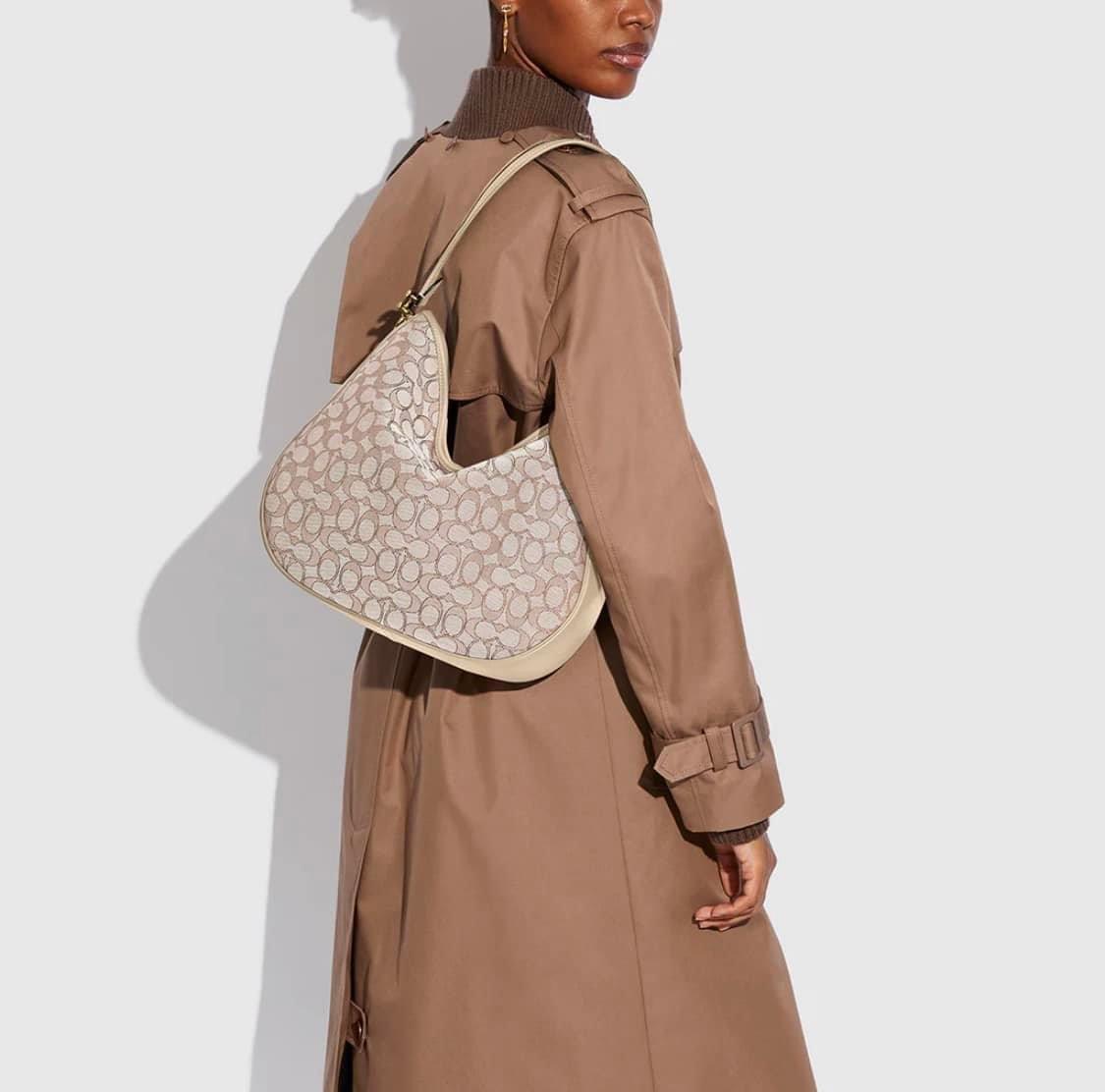 Coach Soft Tabby Hobo in Signature Jacquard