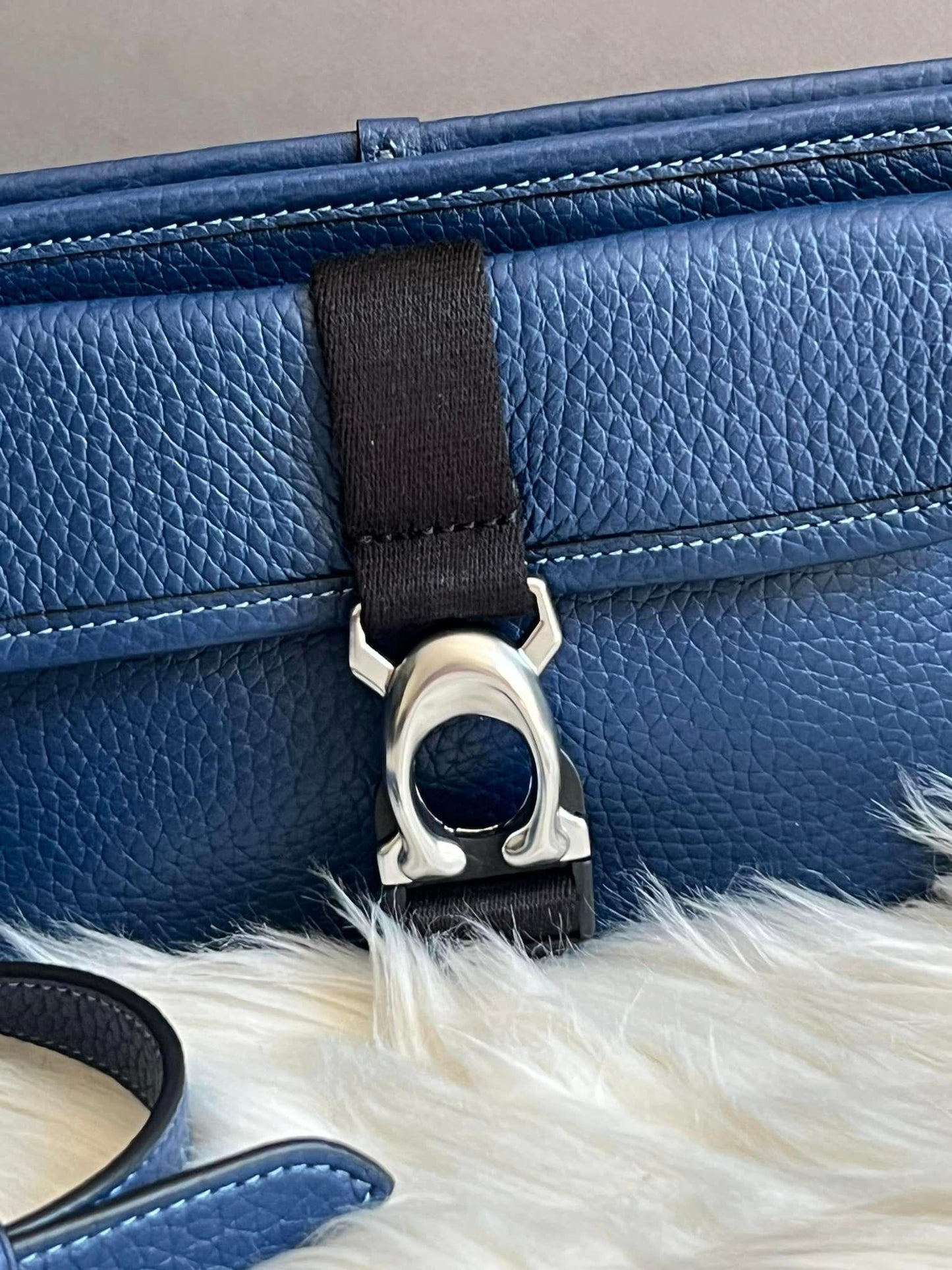 Coach Beck Slim Crossbody