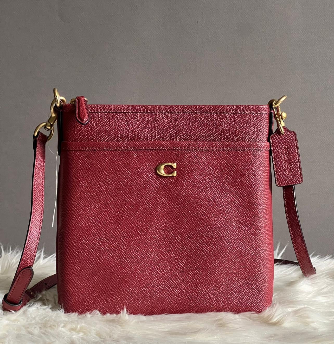 Coach Kitt Messenger Crossbody