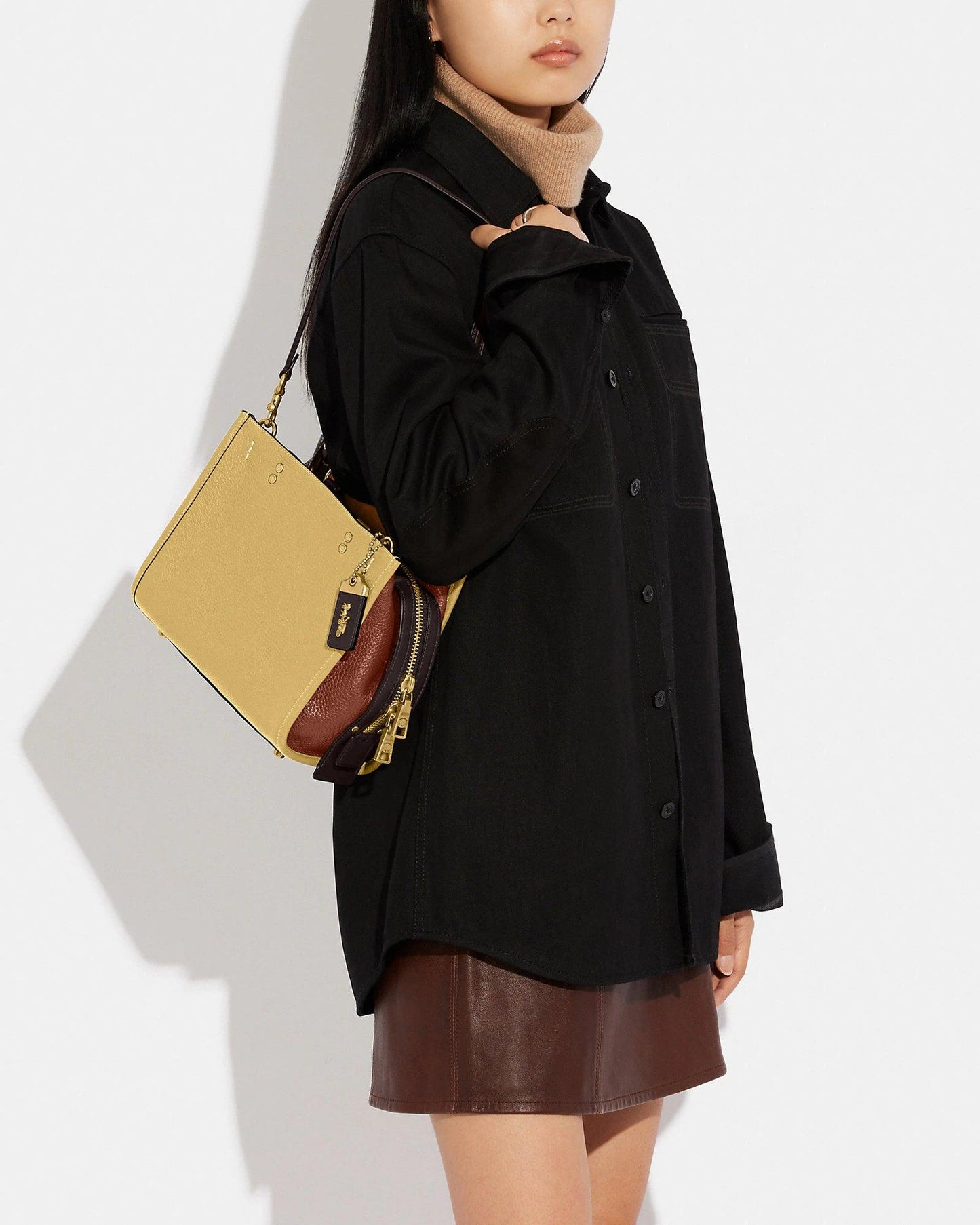 Coach Rogue 25 in Regenerative Leather