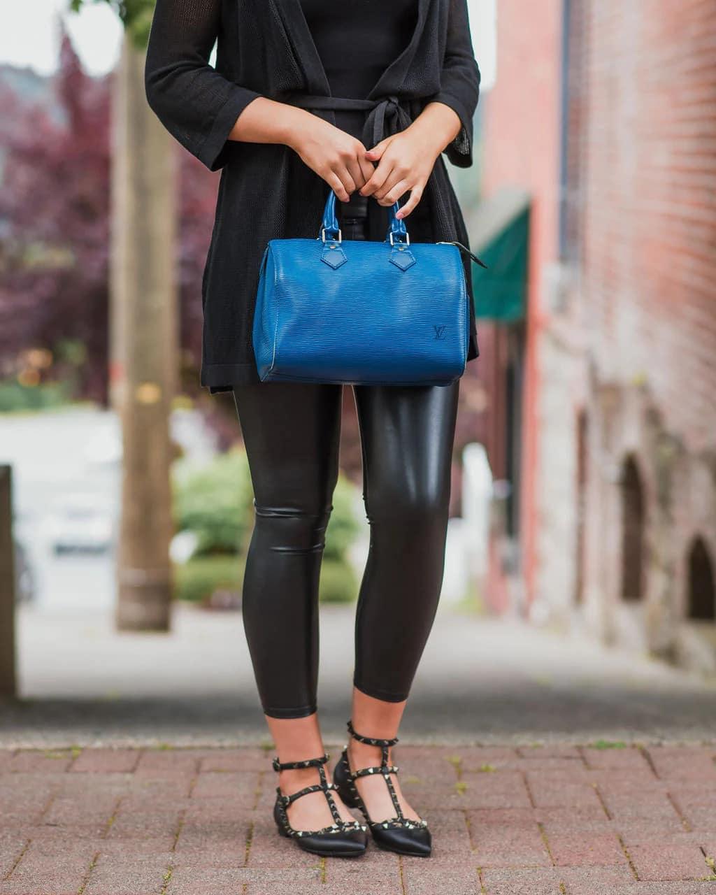 Louis Vuitton Speedy 25 in Epi Leather