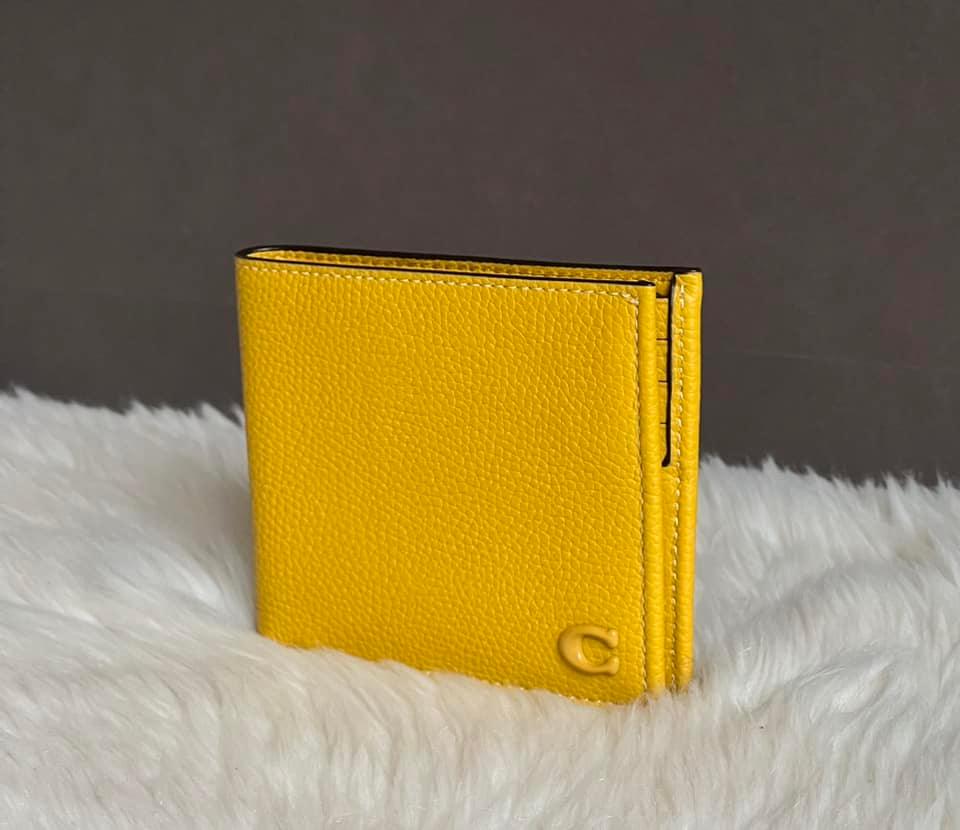 Coach Men’s Double Billfold Wallet