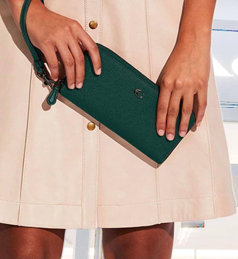 Coach Continental Crossgrain Wallet