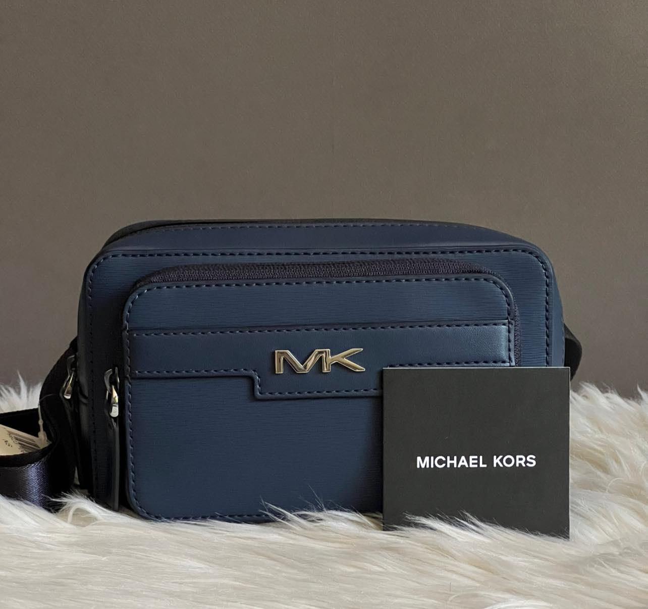 Michael Kors Cooper Sling Pack