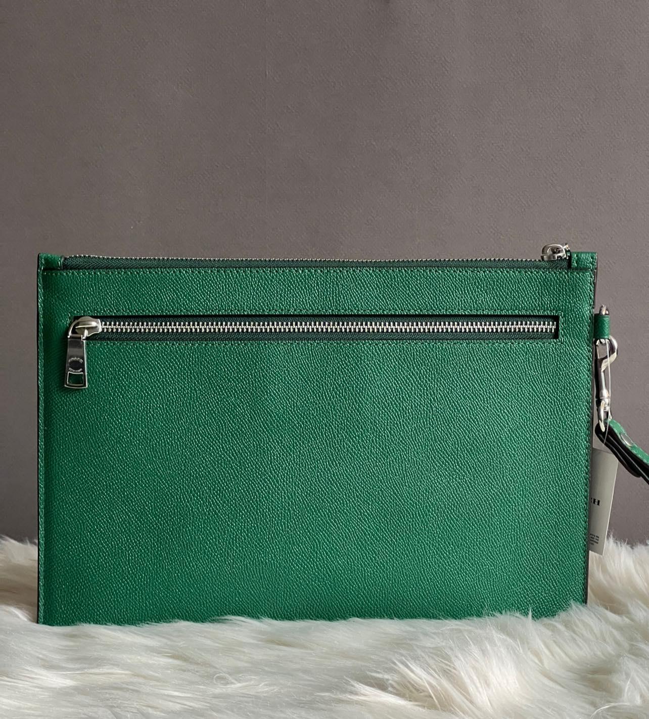 Coach Pouch Wristlet in Crossgrain Leather with Signature Canvas Interior