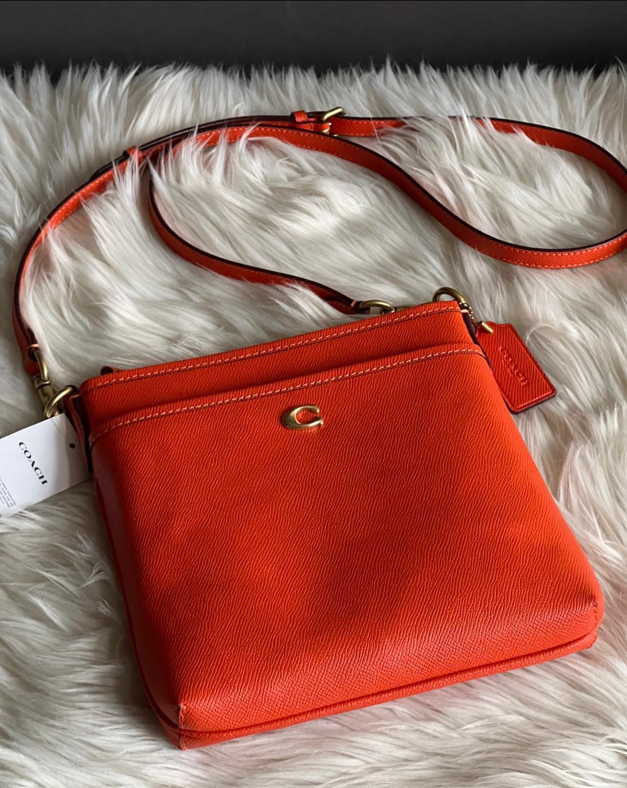 Coach Kitt Messenger Crossbody