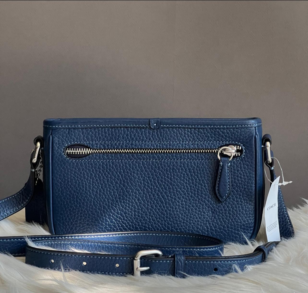 Coach Beck Slim Crossbody