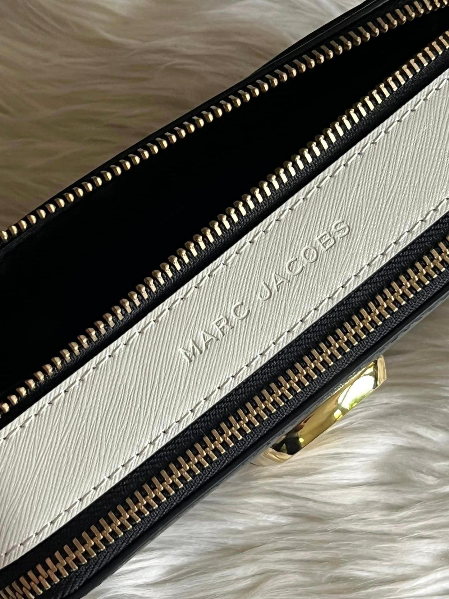 Marc Jacobs The Snapshot