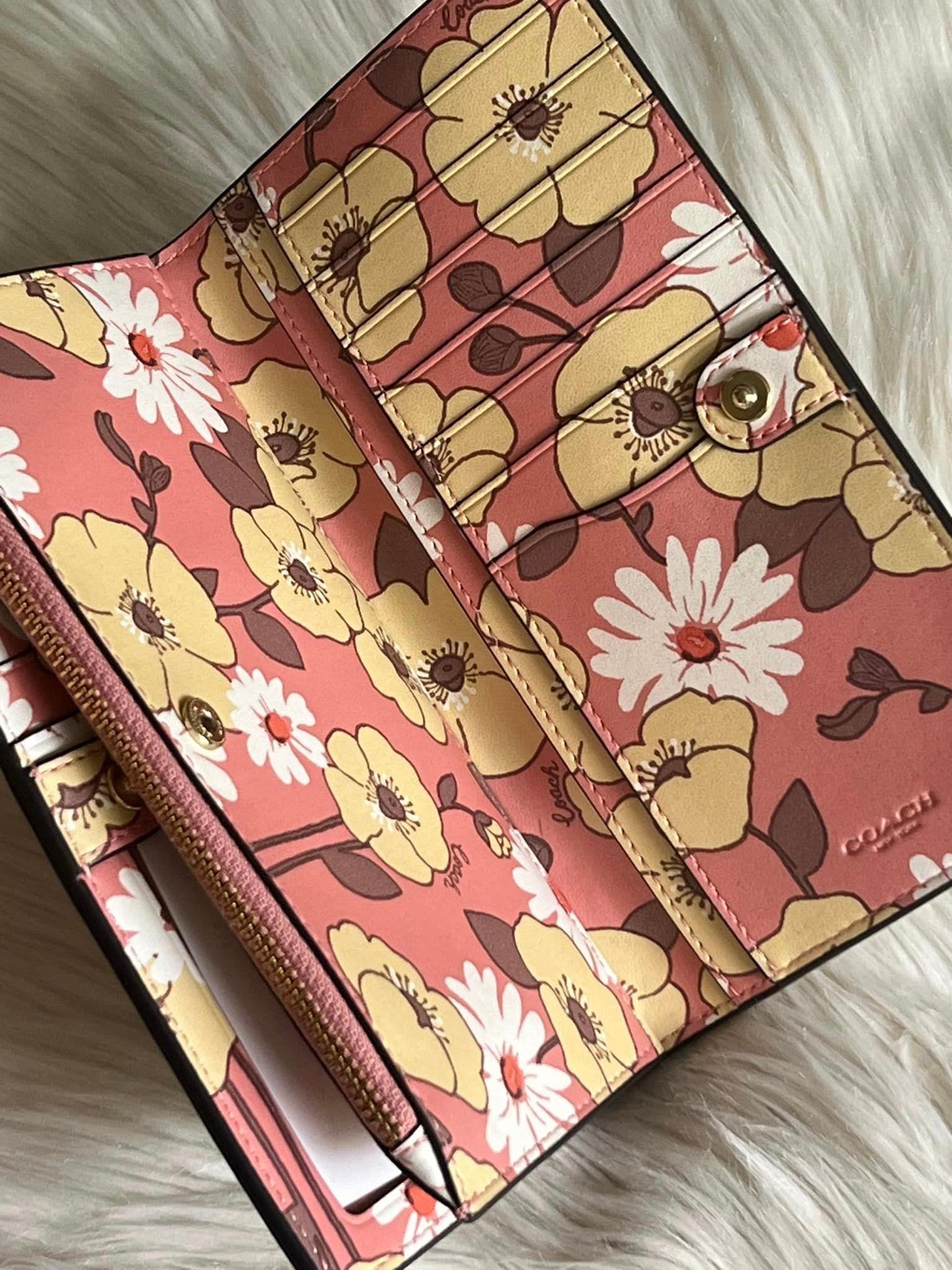 Coach Slim Zip Wallet With Floral Cluster Print Interior