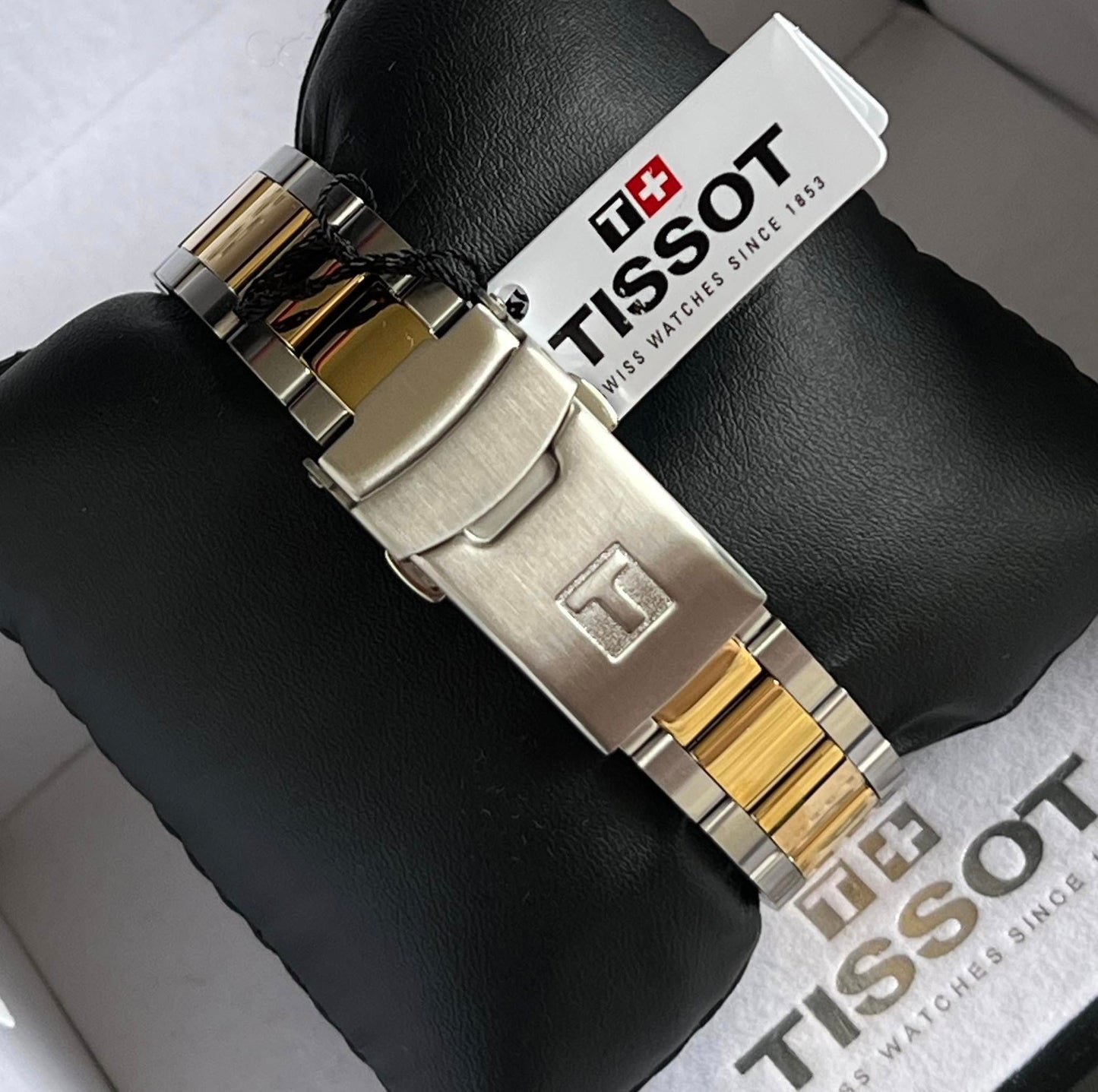 Tissot Women’s Seastar 1000 Quartz Watch