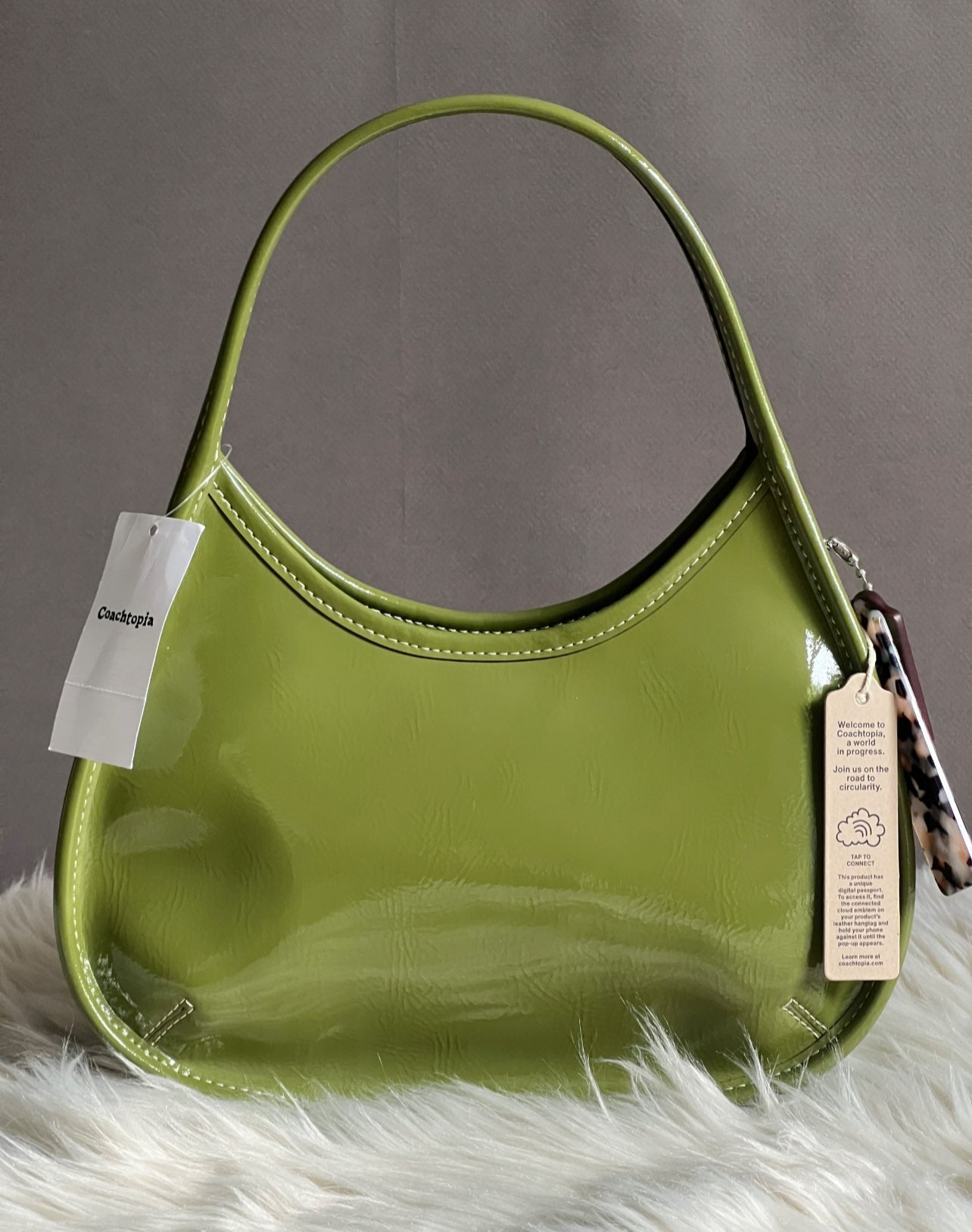 Coachtopia Ergo in Crinkled Patent Leather