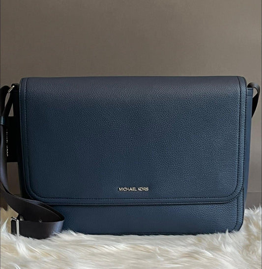 Michael Kors Cooper Messenger Bag