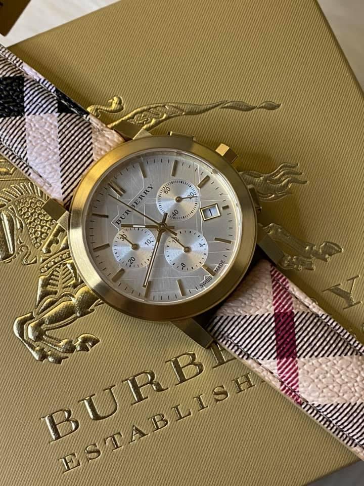Burberry The City White Plaid Leather
