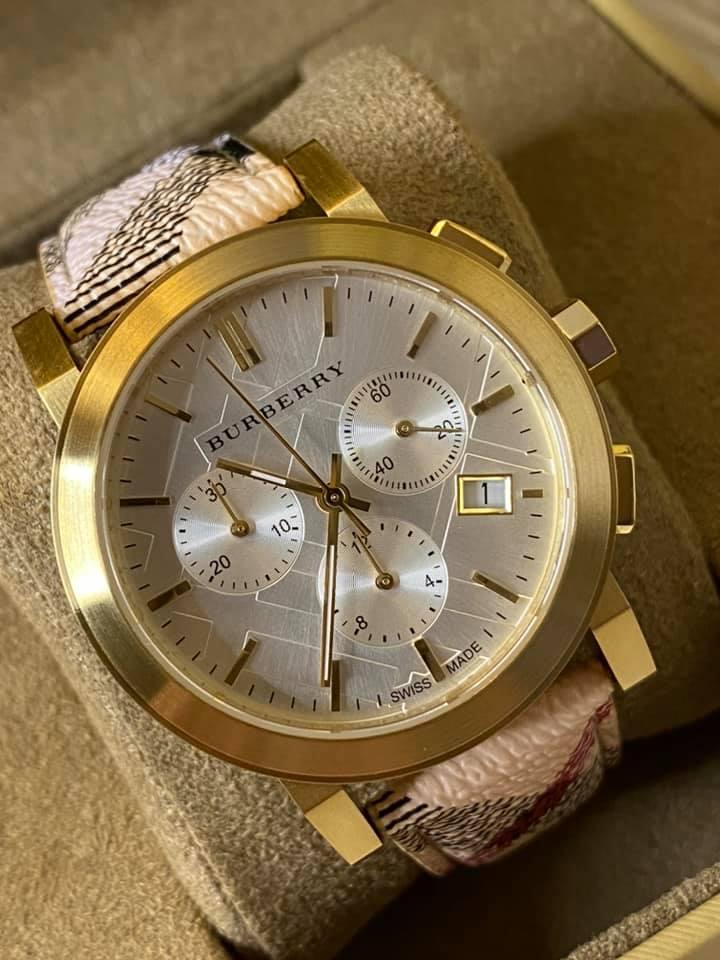 Burberry The City White Plaid Leather