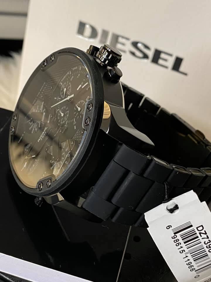 Diesel Men’s Mr. Daddy 2.0 Chronograph Black Dial Watch