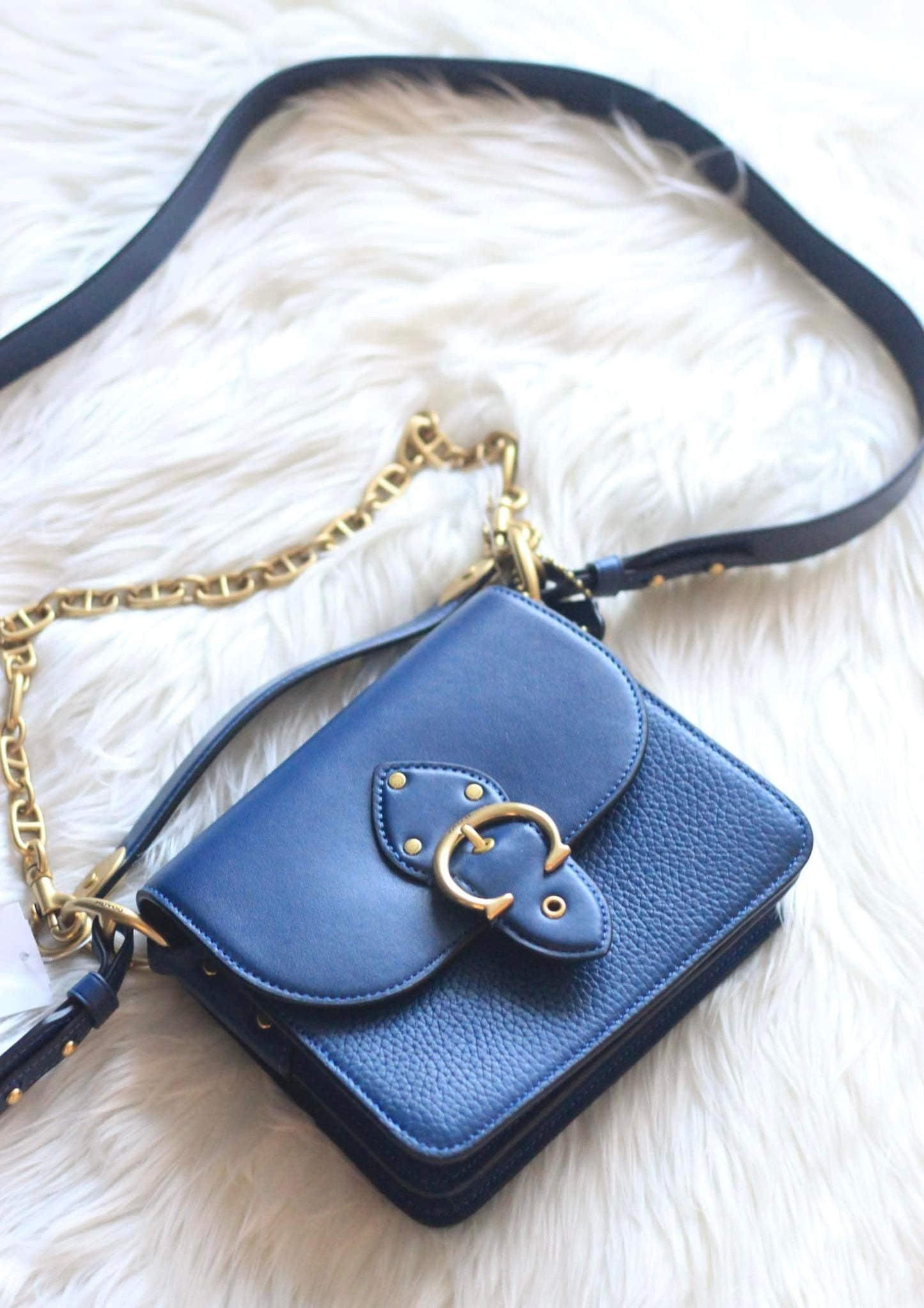 Coach Beat Shoulder Bag 18