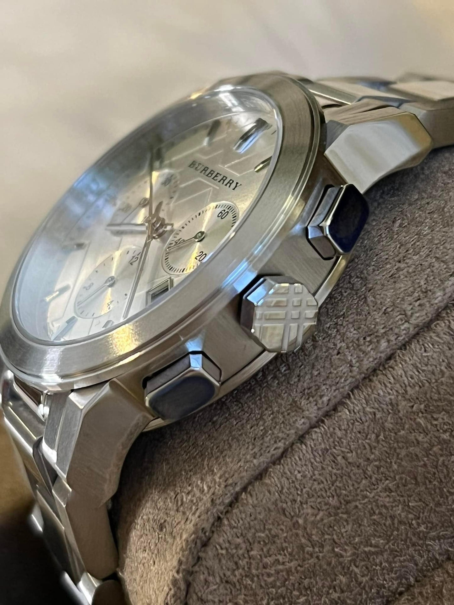 Burberry Women’s The City Chronograph Silver Dial Steel Watch