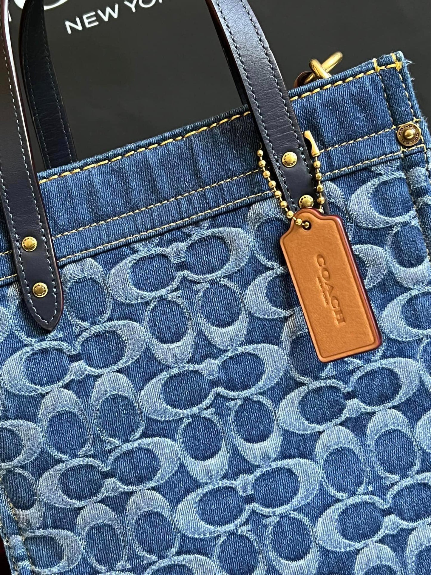 Coach Field Tote 22 in Signature Denim