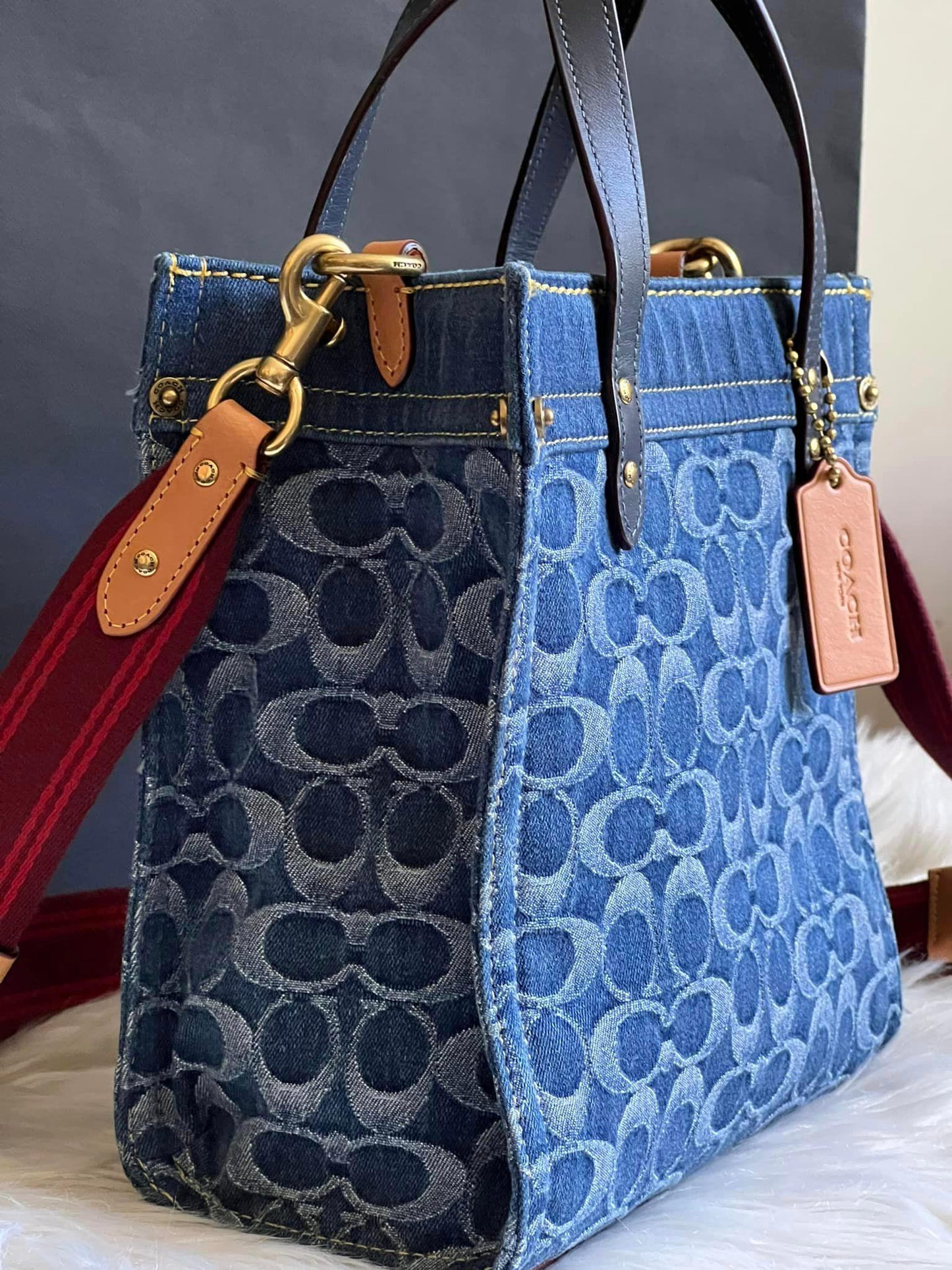 Coach Field Tote 22 in Signature Denim