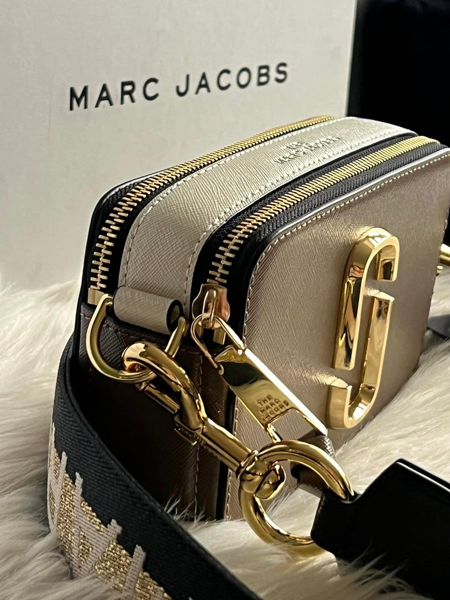 Marc Jacobs The Snapshot