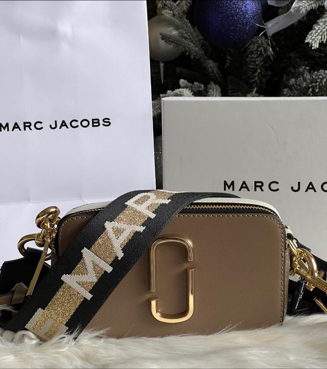 Marc Jacobs The Snapshot