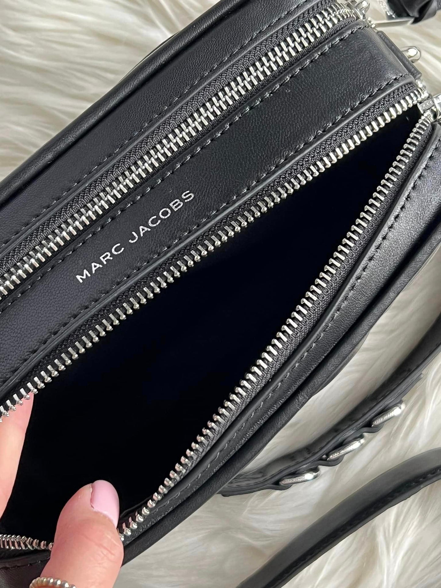 Marc Jacobs The Quilted Softshot 21 Crossbody Bag