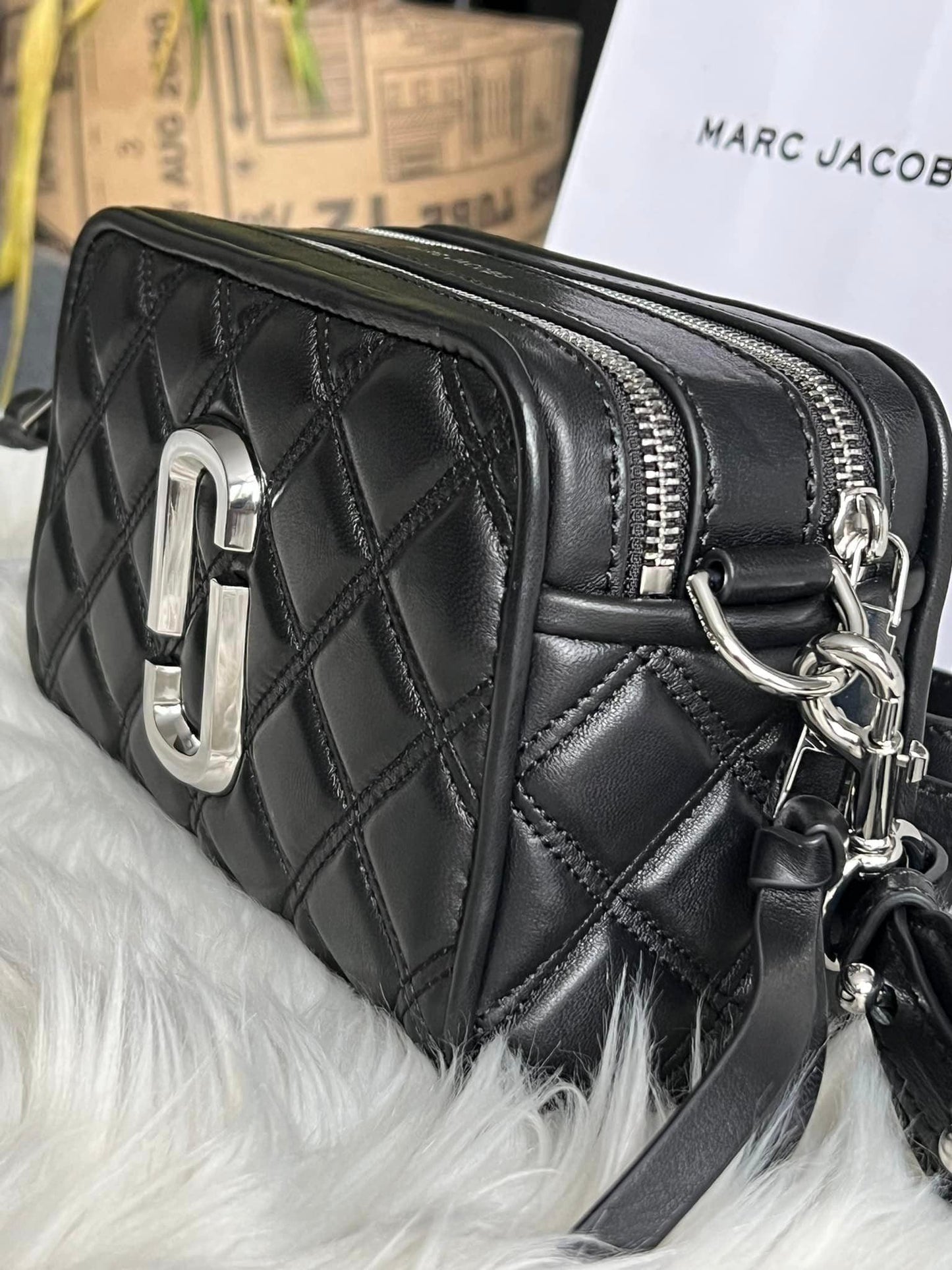 Marc Jacobs The Quilted Softshot 21 Crossbody Bag