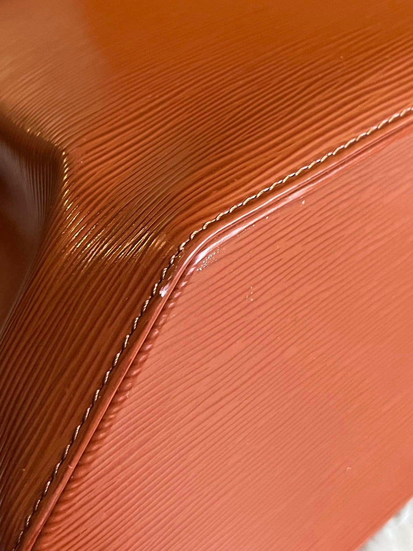 Louis Vuitton Vintage Epi Sac D’epaule