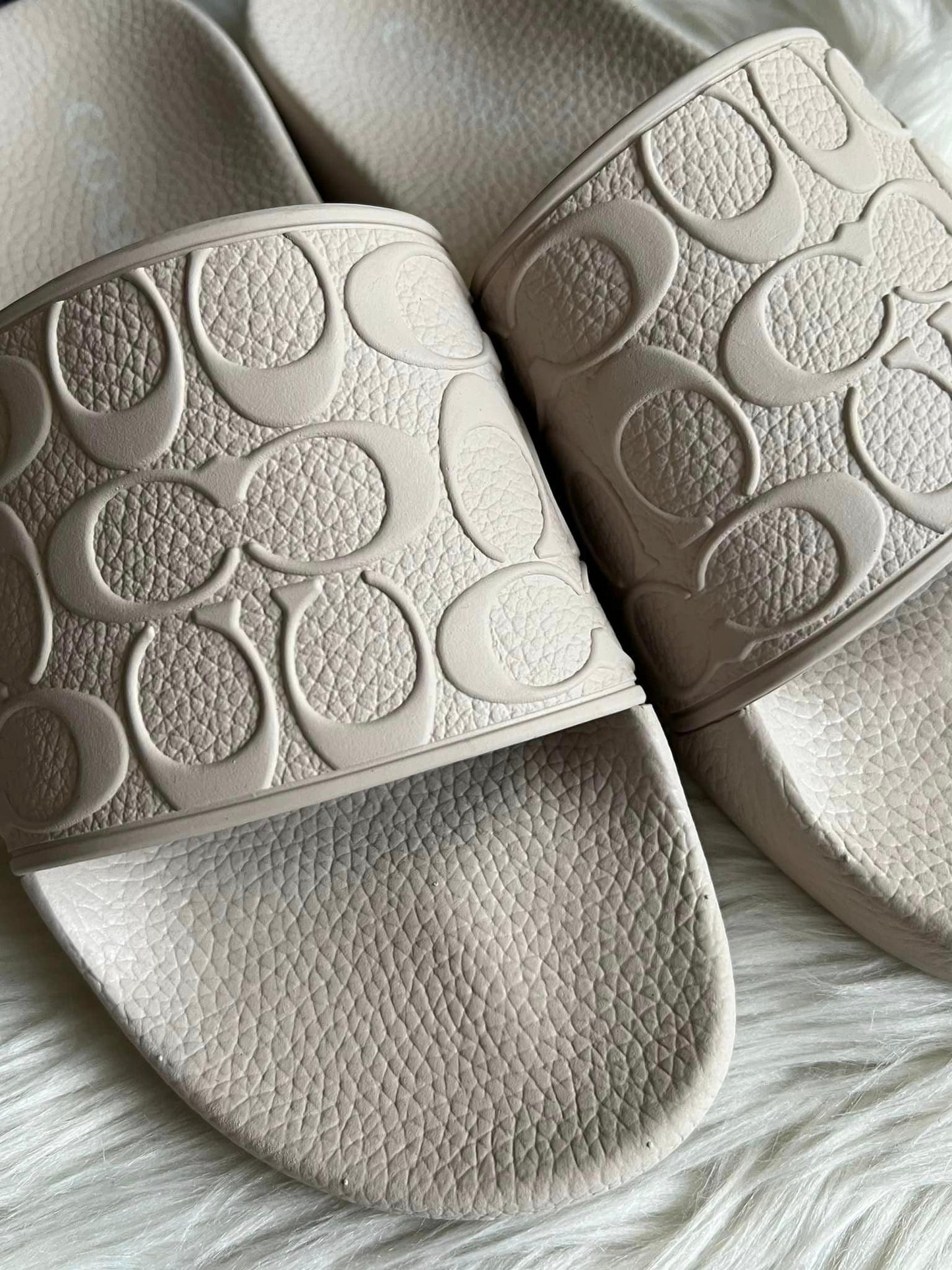 Coach Signature Pool Slide