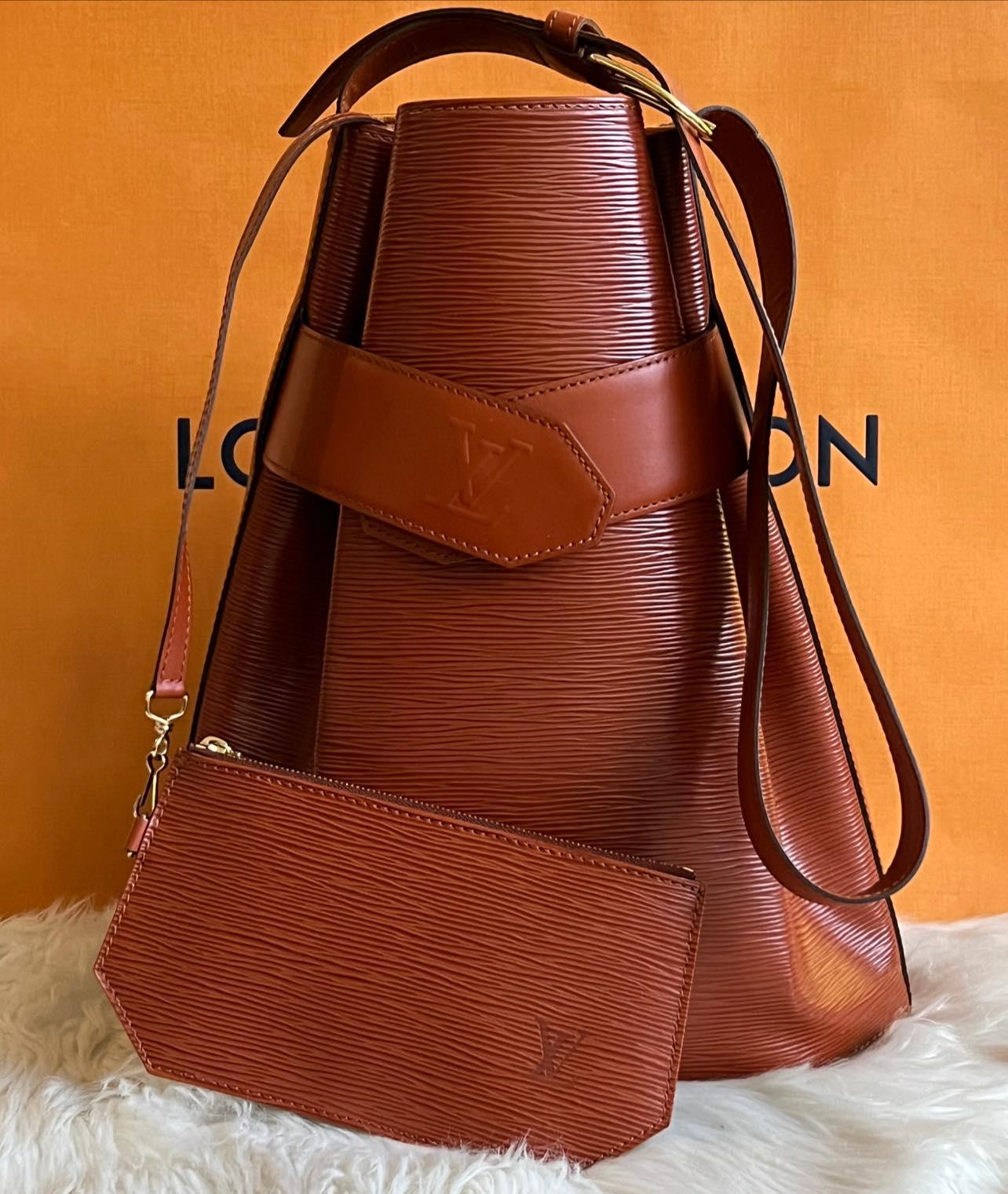 Louis Vuitton Vintage Epi Sac D’epaule