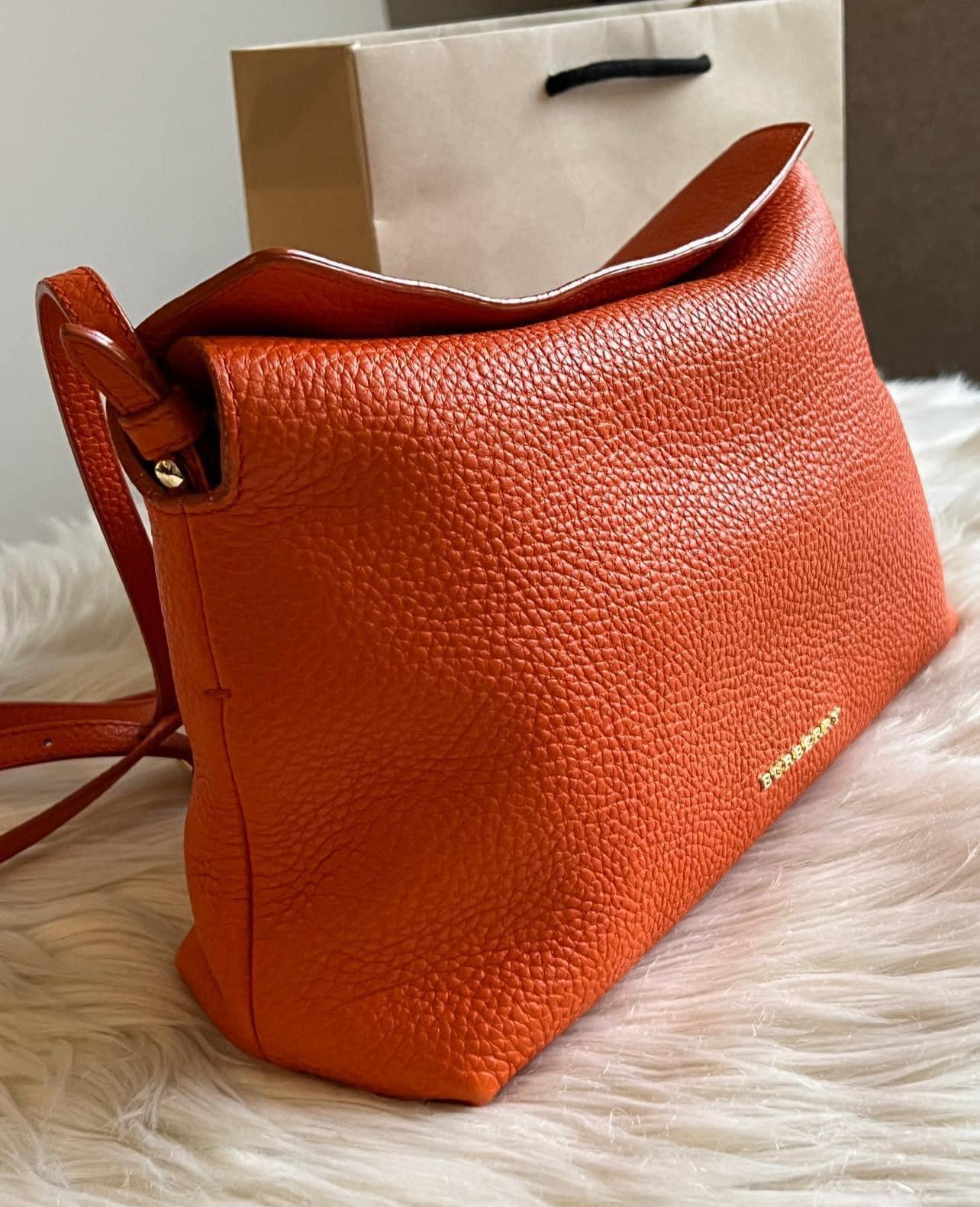 Burberry London Grainy Leather Small Leah Clutch