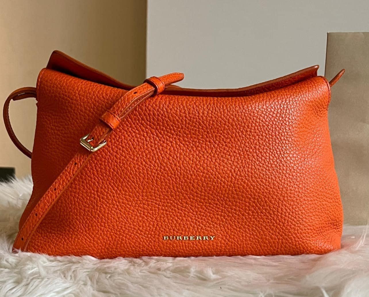 Burberry London Grainy Leather Small Leah Clutch
