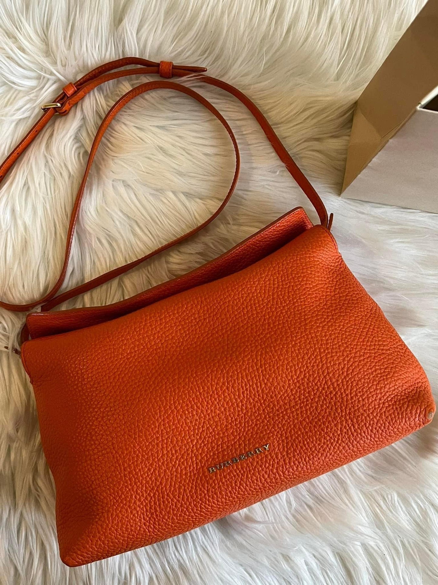 Burberry London Grainy Leather Small Leah Clutch